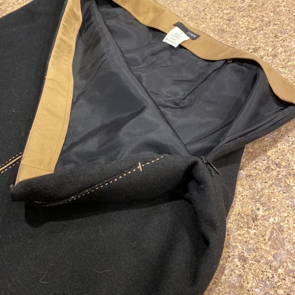 J. Crew Black and Tan Wool Blend Skirt 10 Unfinished Outer Bottom Hem - Picture 14 of 14